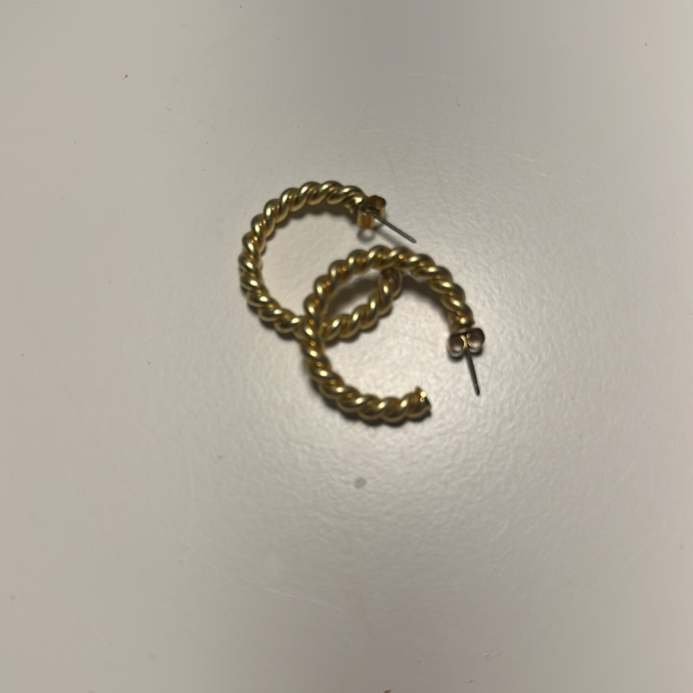 Madewell Gold Twist earrings - Picture 2 of 3